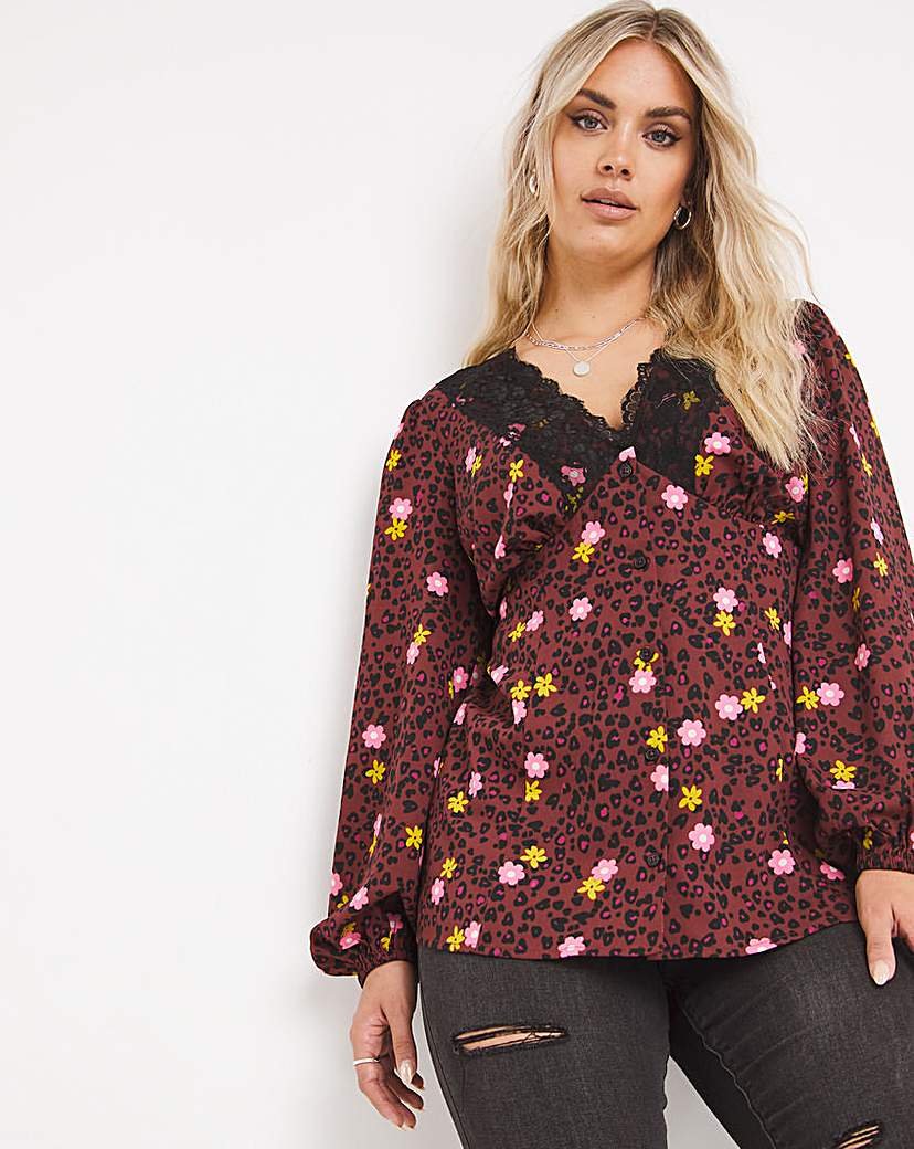 Lace Short Sleeves Top main image 0
