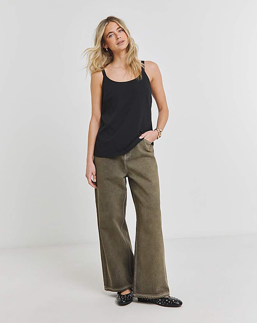 Black Lightweight Scoop Neck Cami Top
