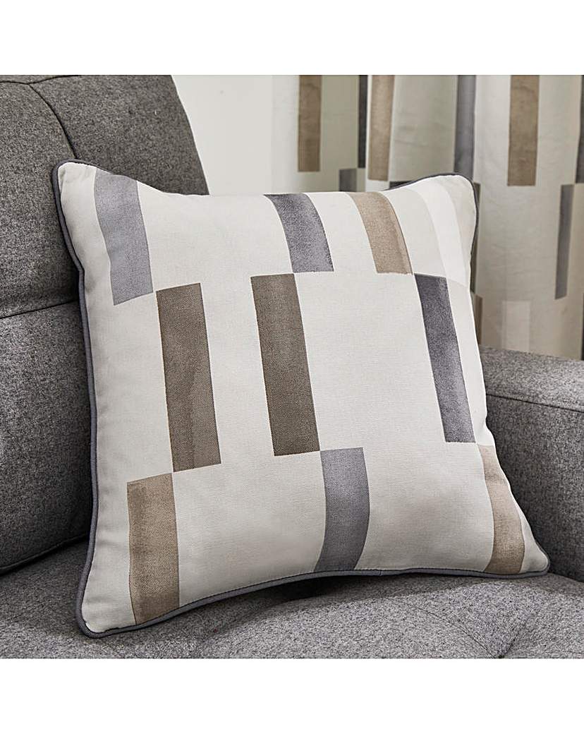 Fusion Oakland Printed Eyelet Cushion