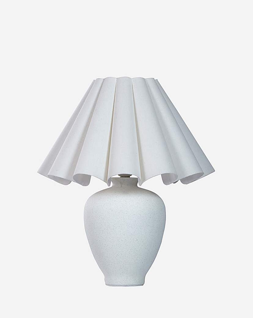 Ceramic Lamp With Scallop Edge Shade