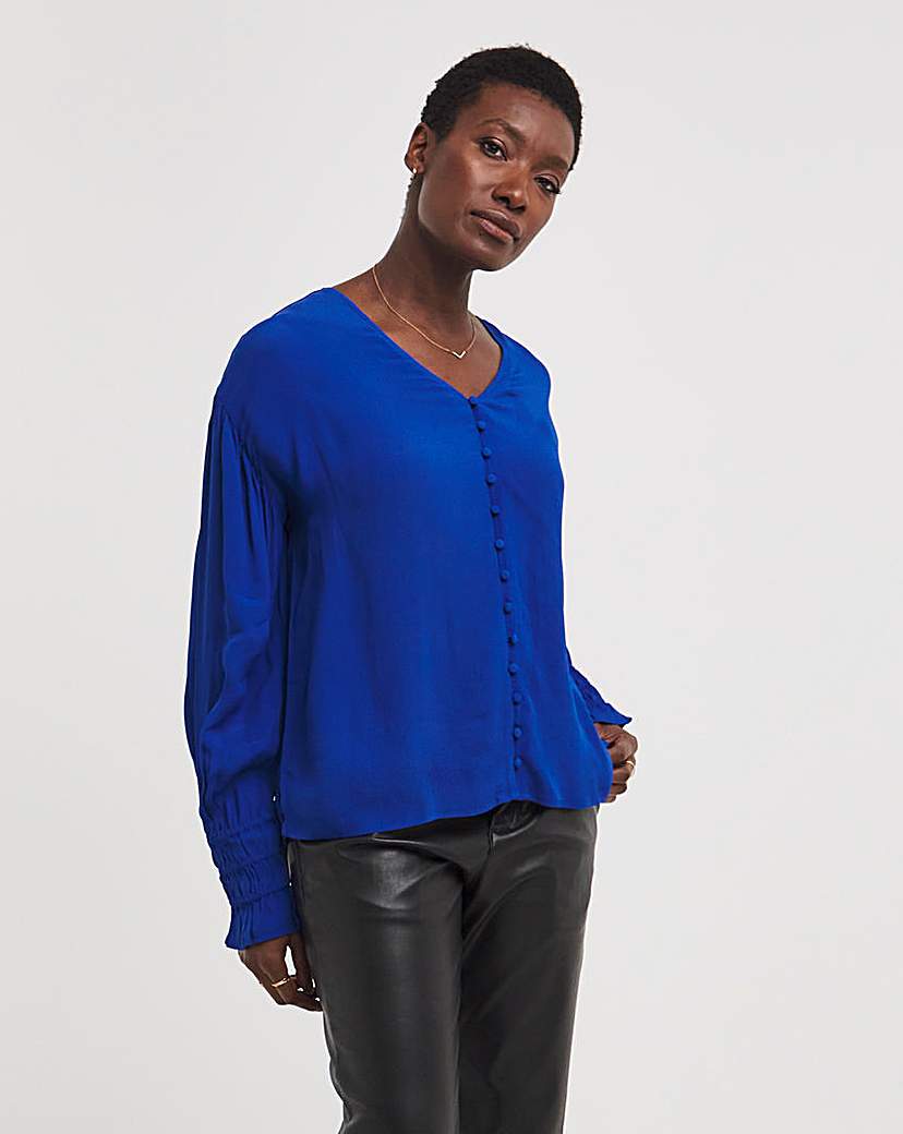 Dipped Back Long Sleeved Blouse