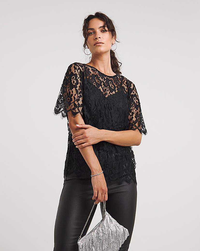 Lace Short Sleeve Top