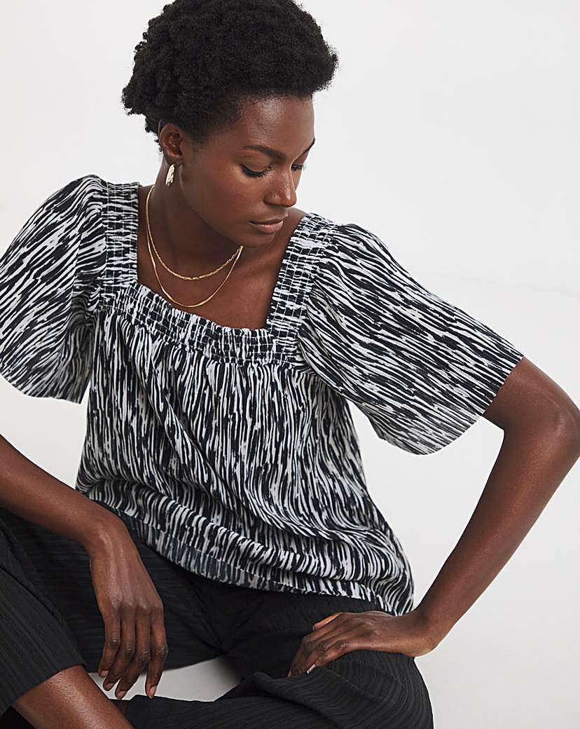 Printed Plisse Top