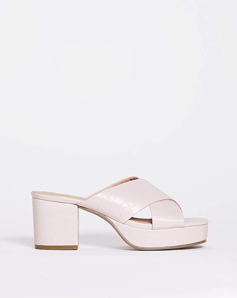 Beige Crossover Vamp Platform Mule E Fit