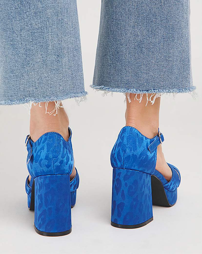 Cross Platform Heeled Sandals Ex Wide