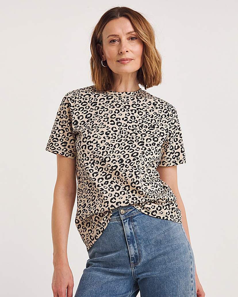 Leopard Crew Neck Short Sleeve T-Shirt