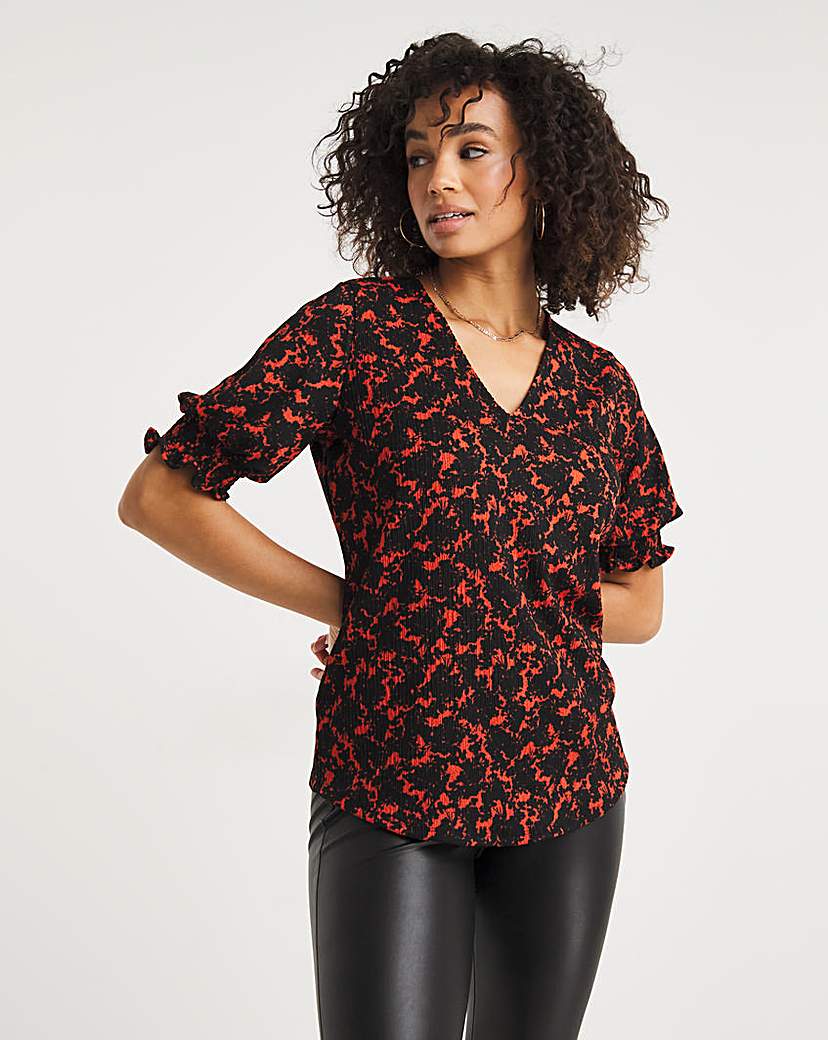 Printed Crinkle 3/4 Sleeve V Neck Top