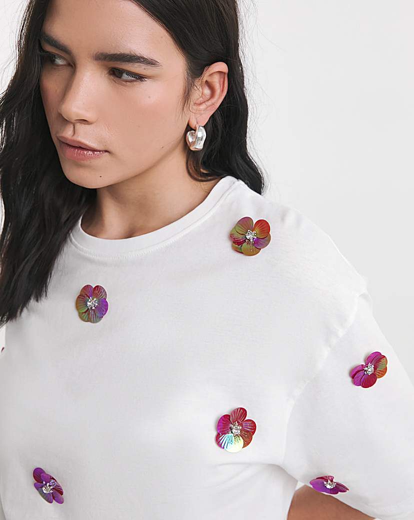 Embellished Flower Tee