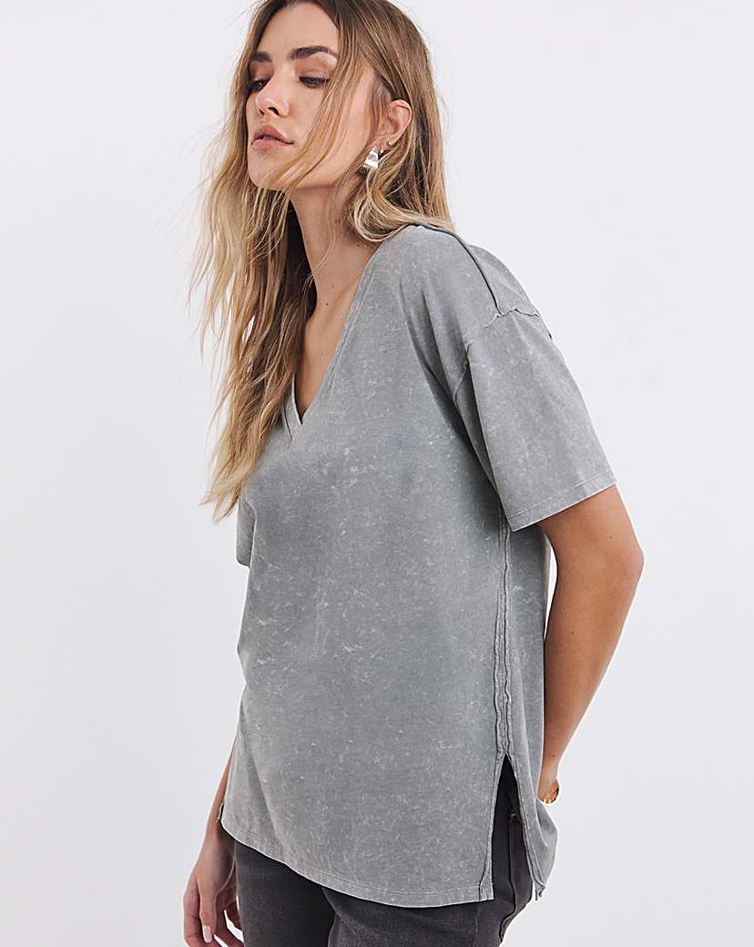 Oversized Slouchy V Neck T-Shirt