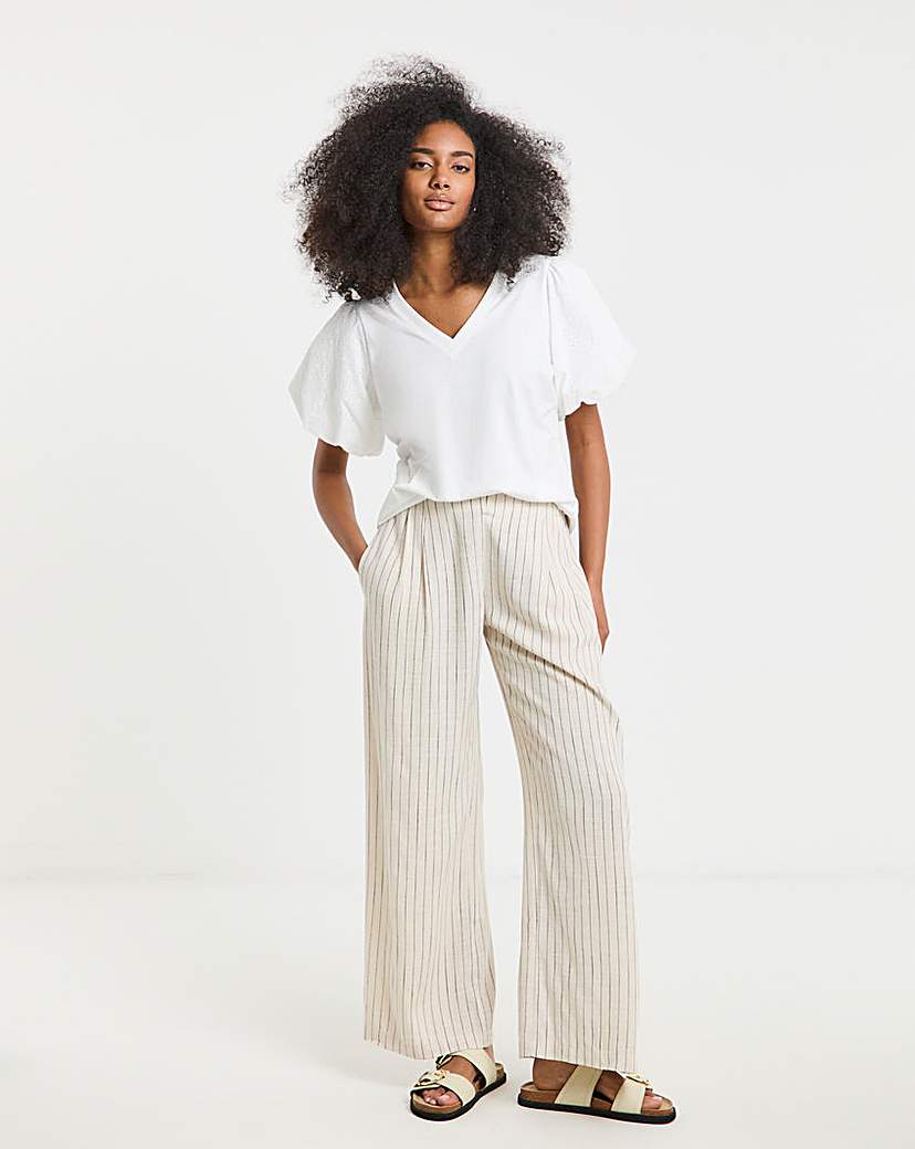 Broderie Puff Sleeve V Neck T-Shirt