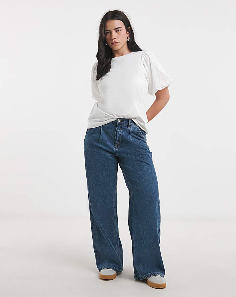 Broderie Sleeve Tee
