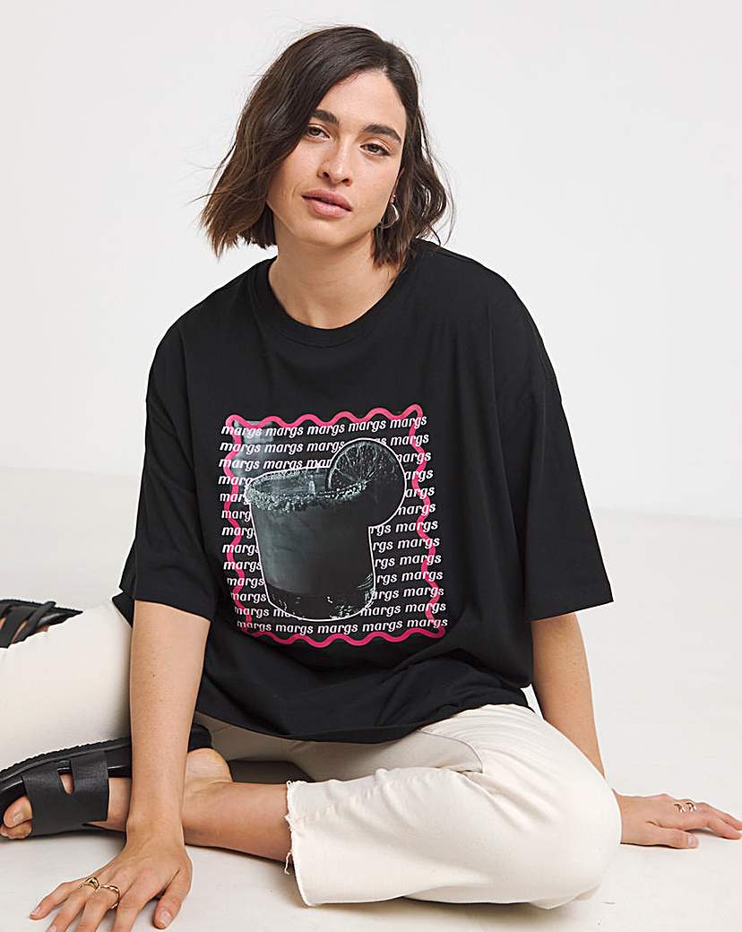 New In - Margs Graphic Oversized T-Shirt