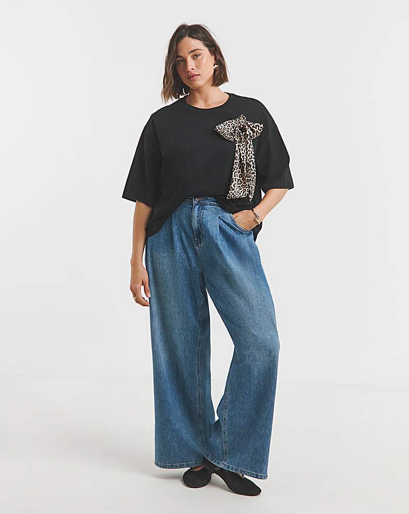 Bow Shoulder Detail T-Shirt
