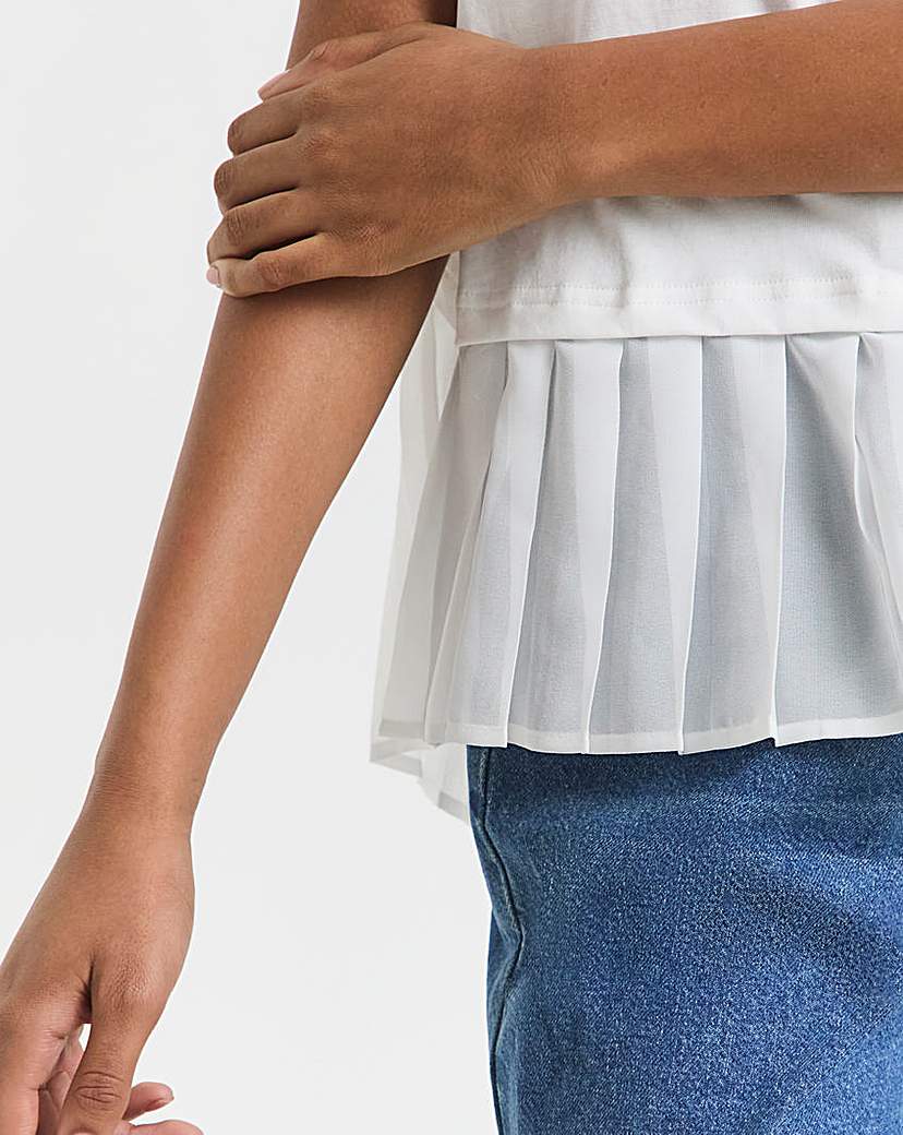 Pleated Back Detail T-Shirt