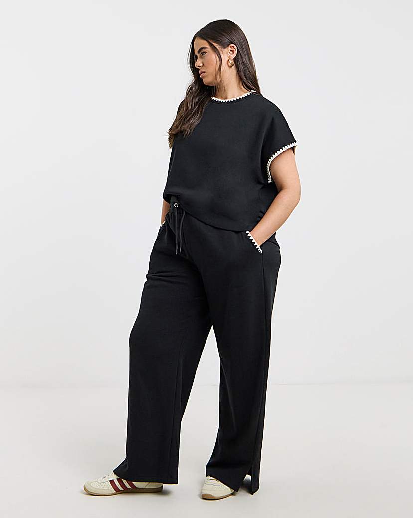 New In - Wide Leg Jogger with Blanket Stitch