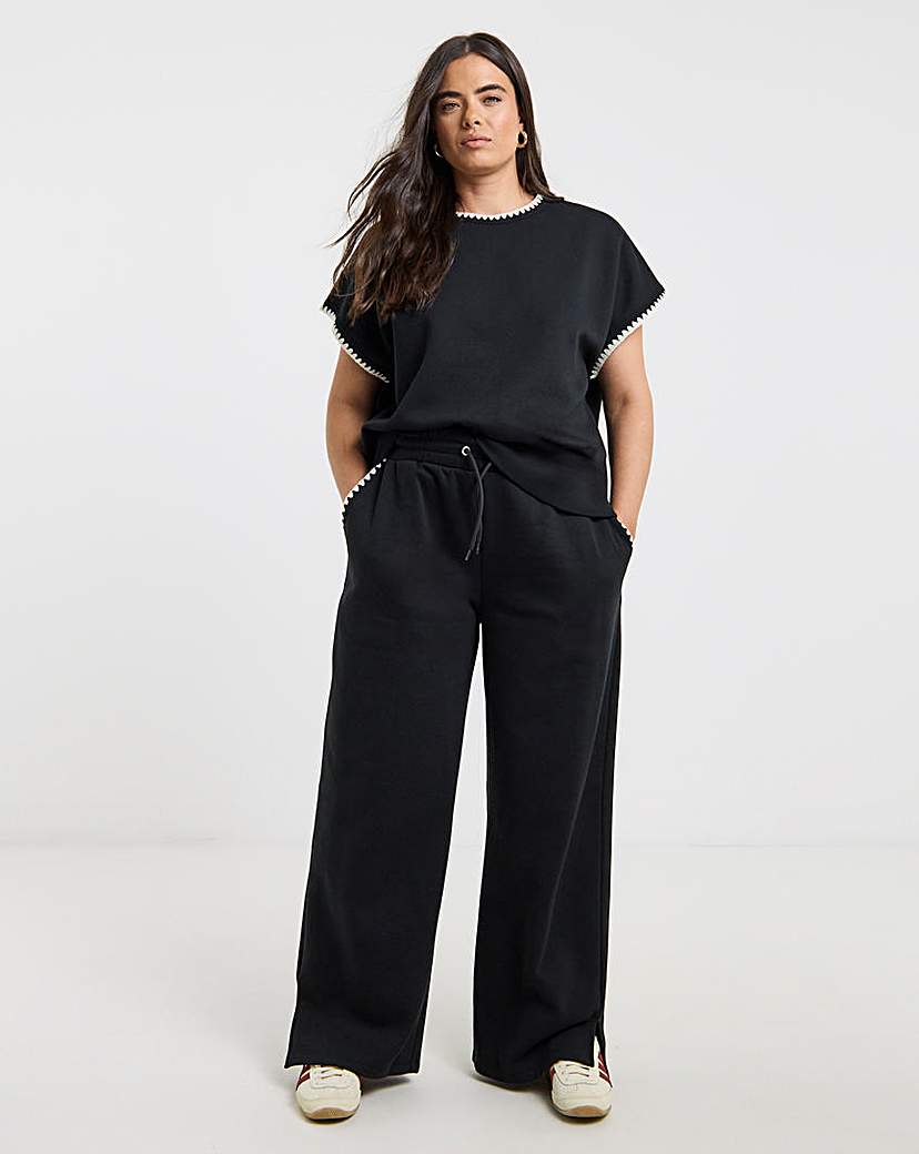 Blanket Stitch Short Sleeve Sweatshirt