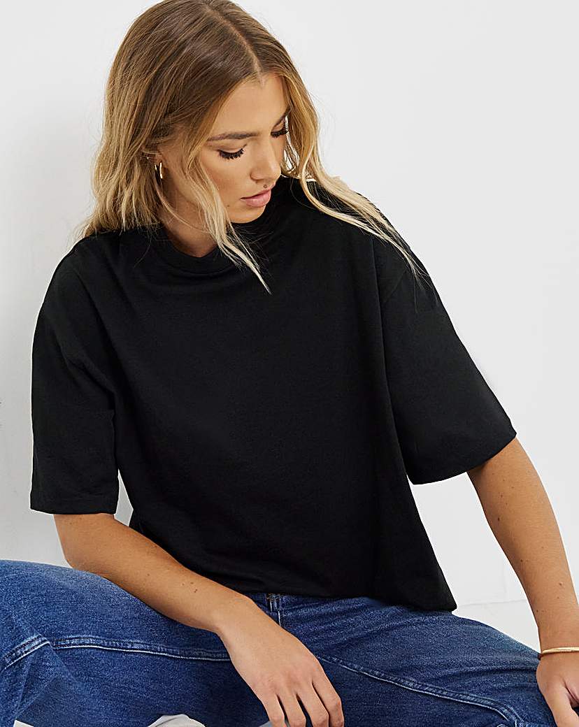 New In - High Neck T-Shirt