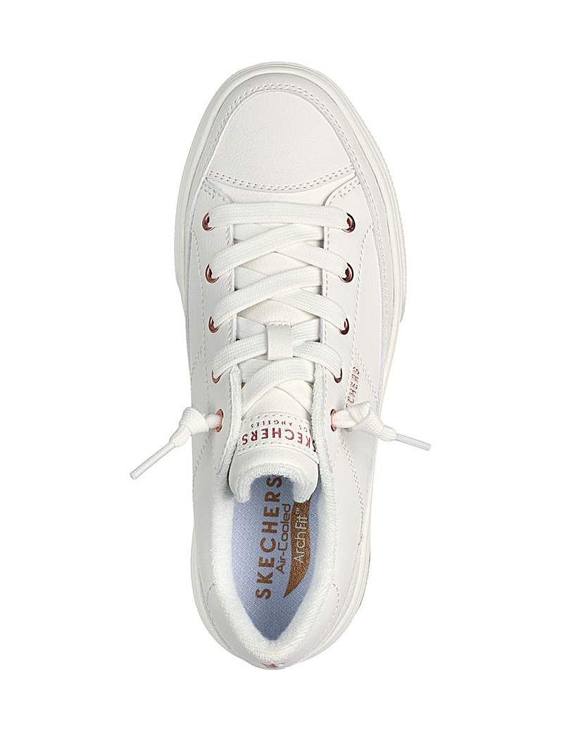 Skechers Arch Fit Arcade Trainer E Fit
