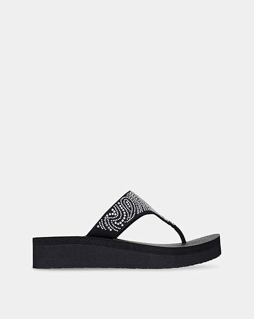 New In - Skechers Vinyasa Toe Post Sandals