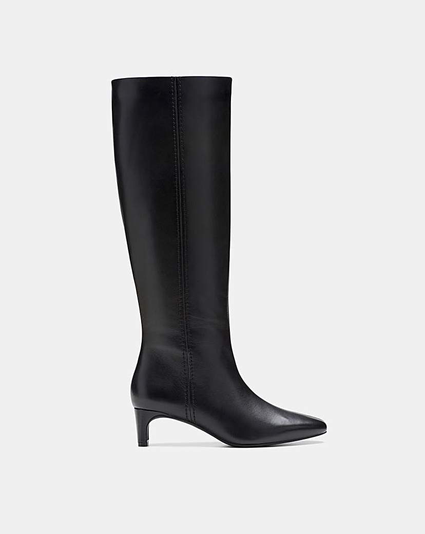 New In - Clarks Edina Leather Boot D Fit