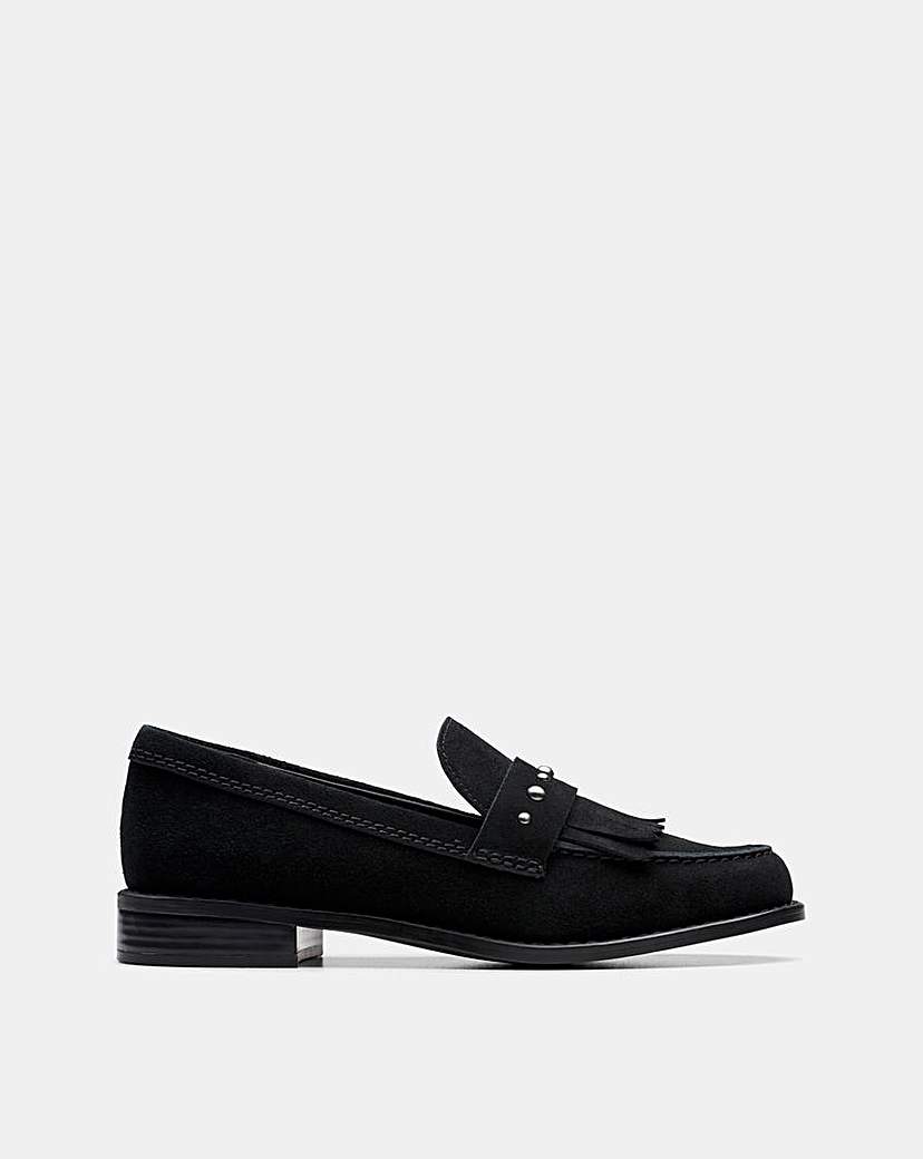 New In - Clarks Hana Suede Loafer D Fit