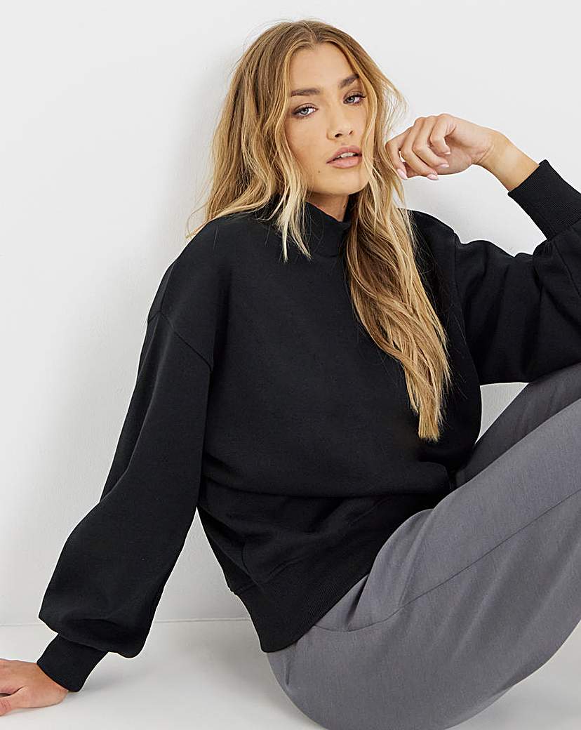 New In - High Neck Sweatshirt