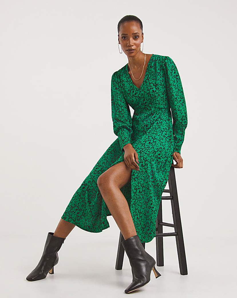 V-Neck Deep Cuff Split Midi Dress