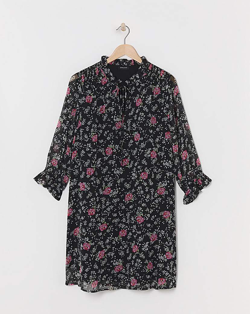 Tie Neck Trapeze Dress