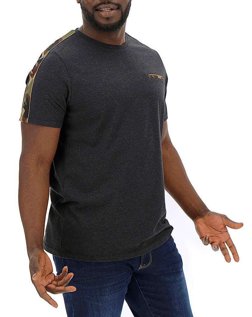 Image of Camo Tape Detail T-Shirt L
