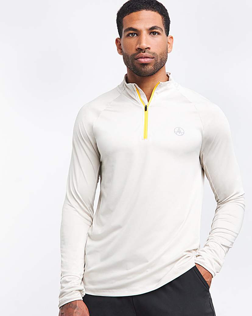 Active Contrast 1/4 Zip Track Top