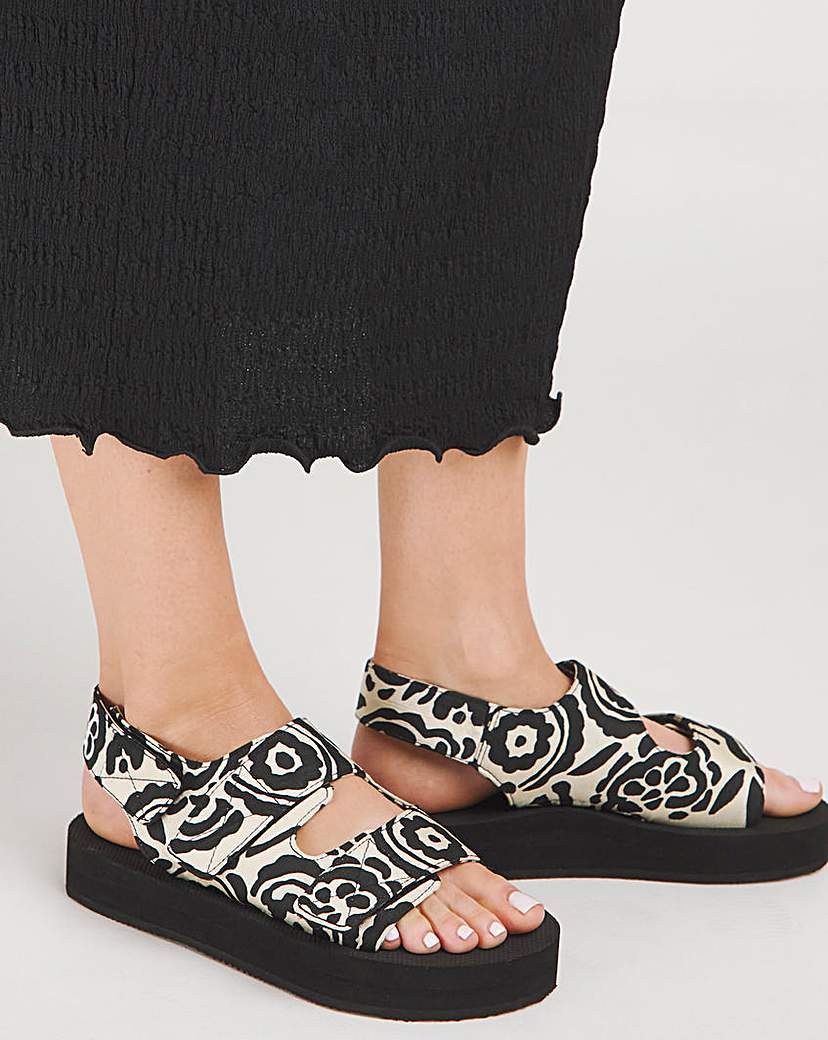 Touch and Close Active Sandal Ex Wide