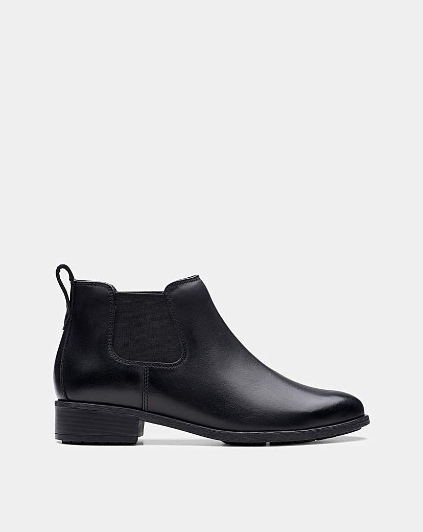 Clarks Havisham Chelsea Standard Fit