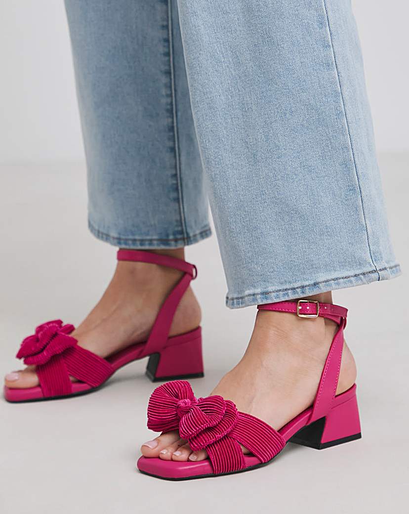 Double Bow Low Block Heel Wide Fit