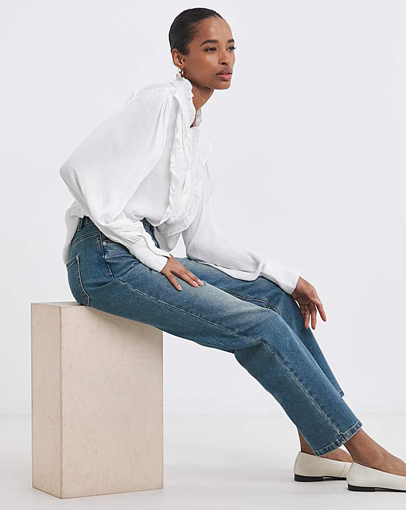 New In - Washed Blue Straight Leg Jean