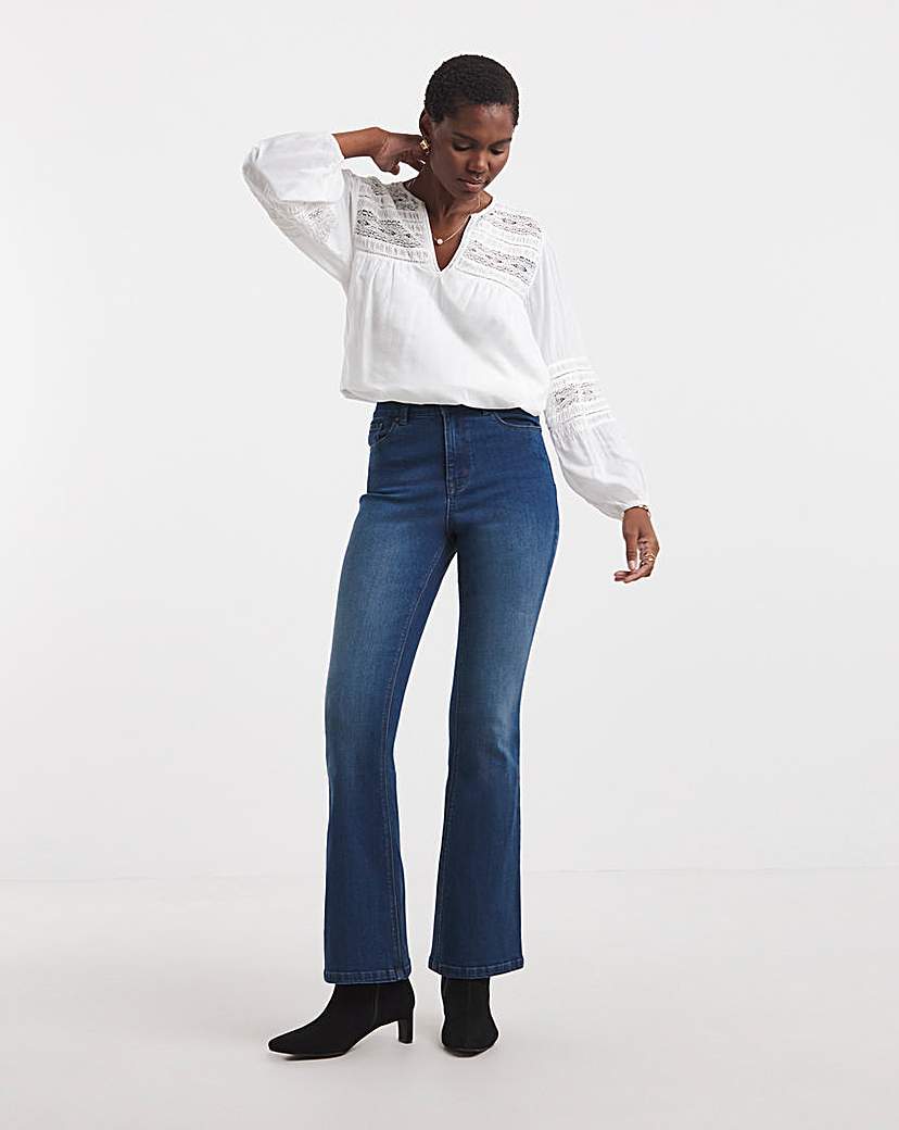 New In - Superstretch Bootcut Jean