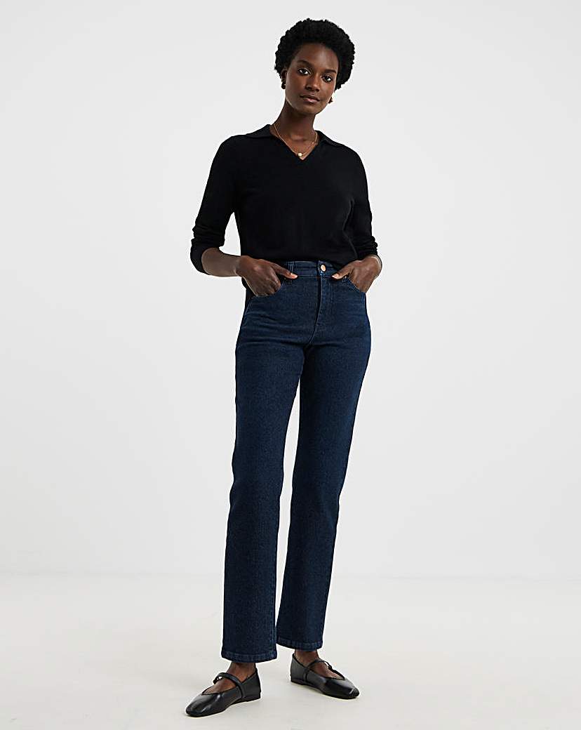 New In - Magisculpt Straight Leg Jean