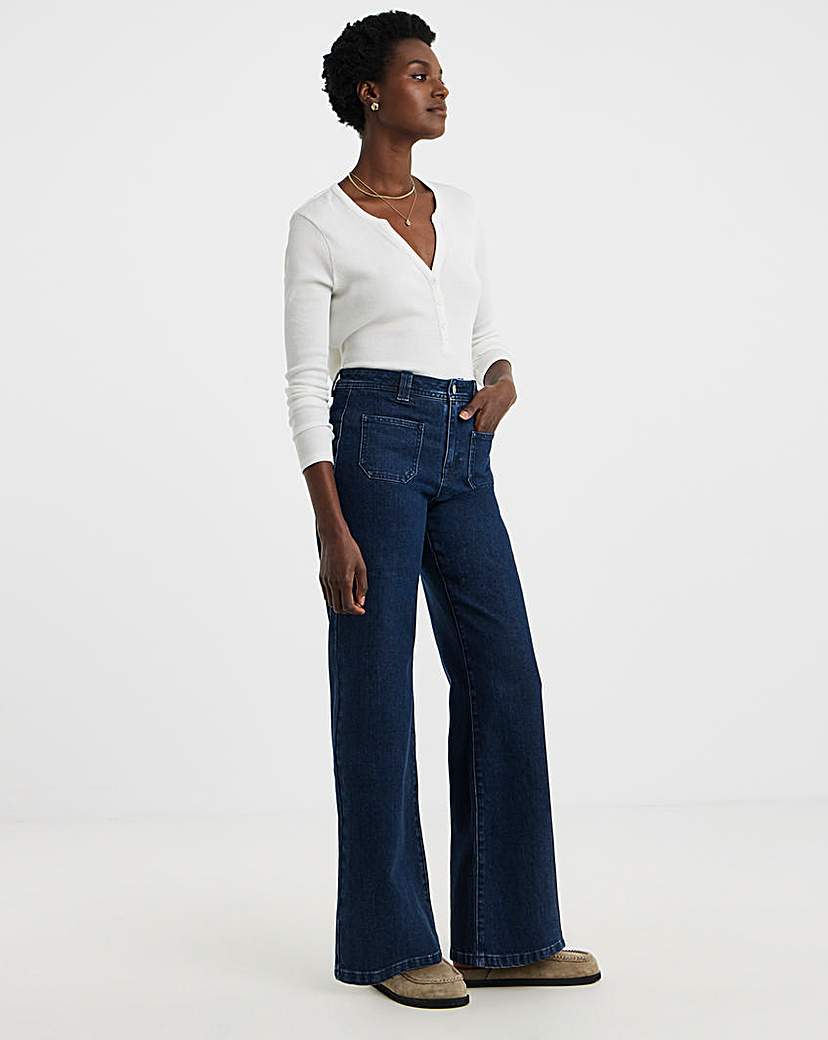 Pocket Front Wide Leg Jean