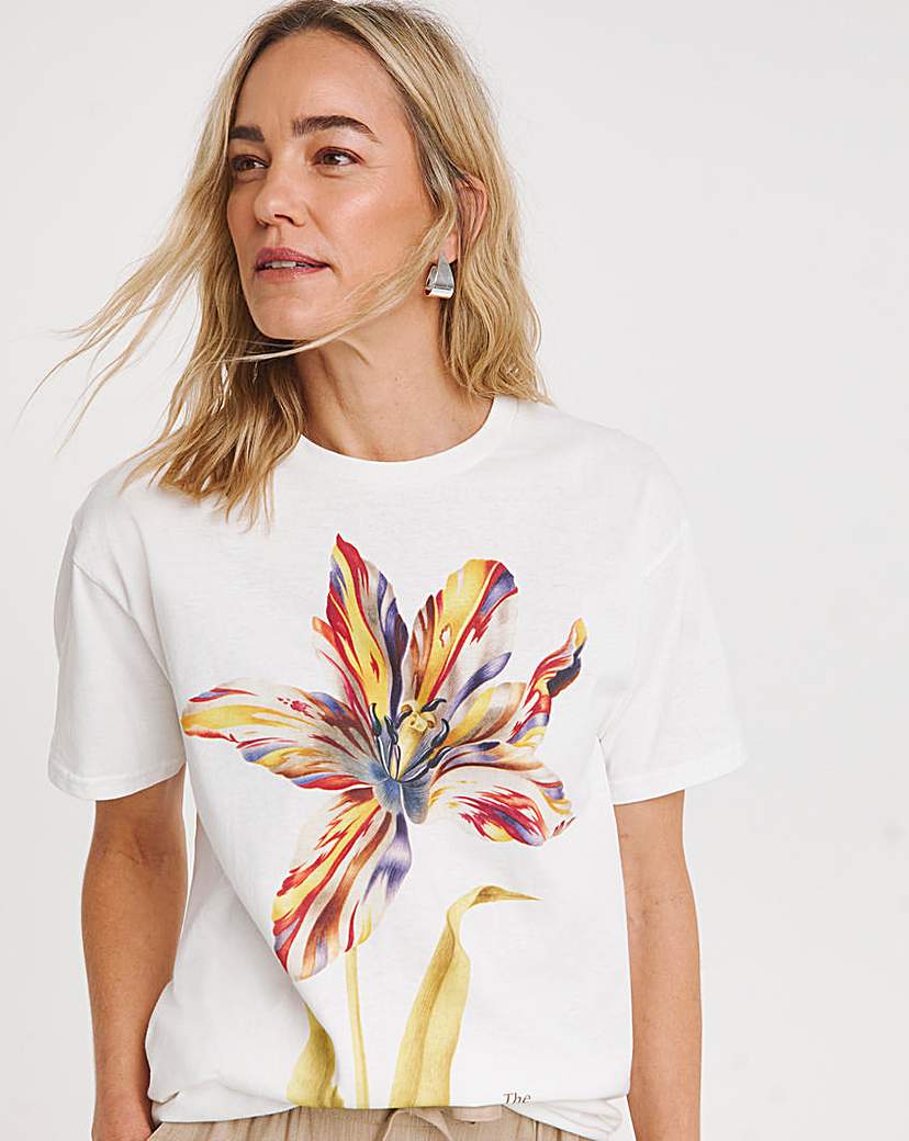 Fitzwilliam Floral Graphic T-Shirt