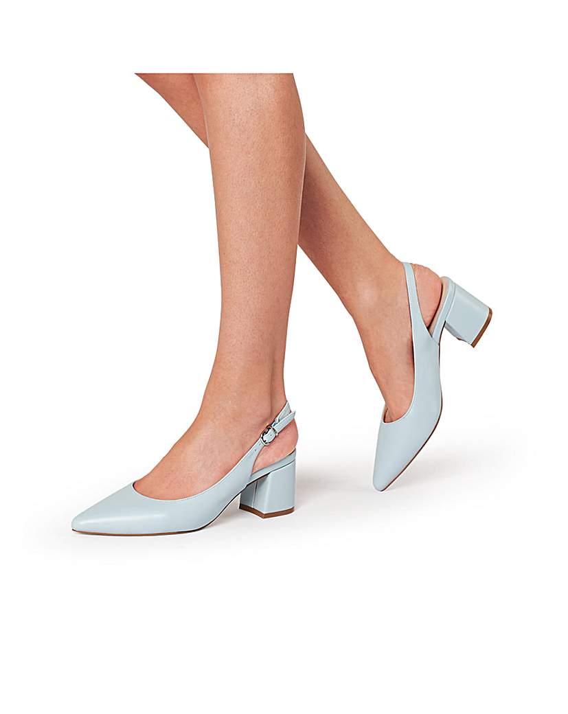 Paradox London Isadora Block Heel Courts