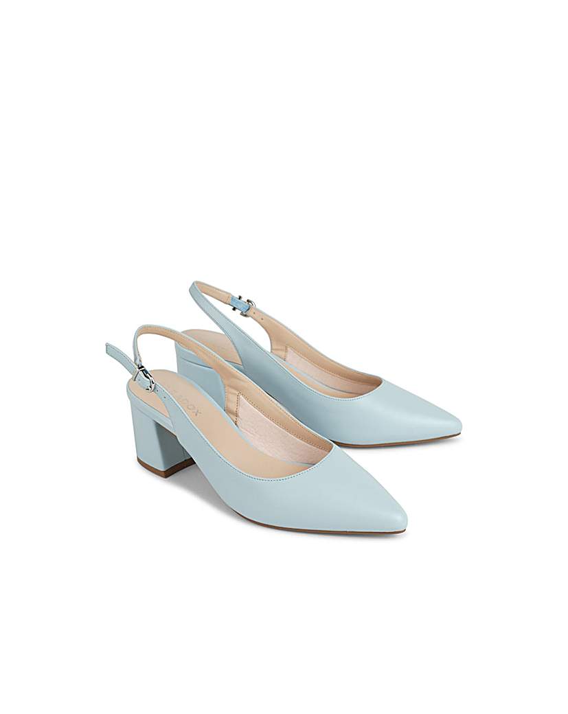 Paradox London Isadora Block Heel Courts