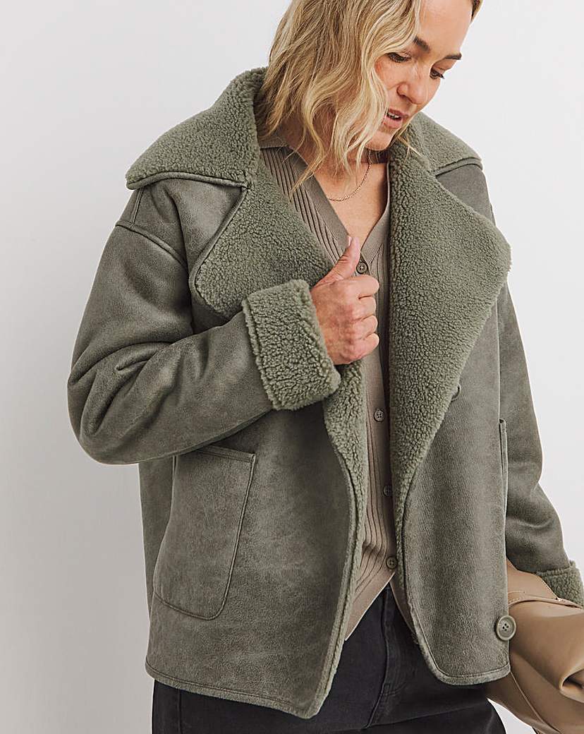 Revere Collar Shearling Jacket