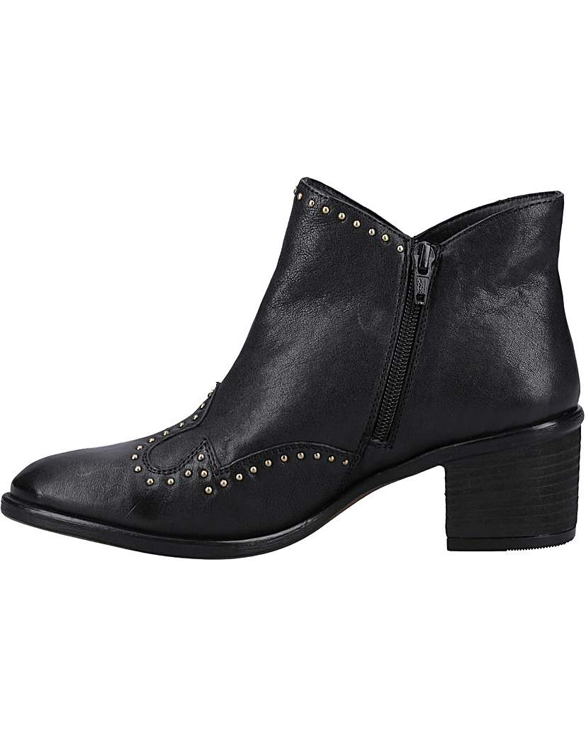 Hush Puppies Waverly Ankle Boots