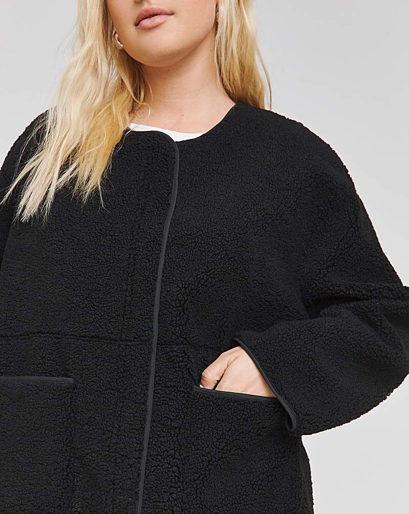 Black Round Neck Borg Jacket