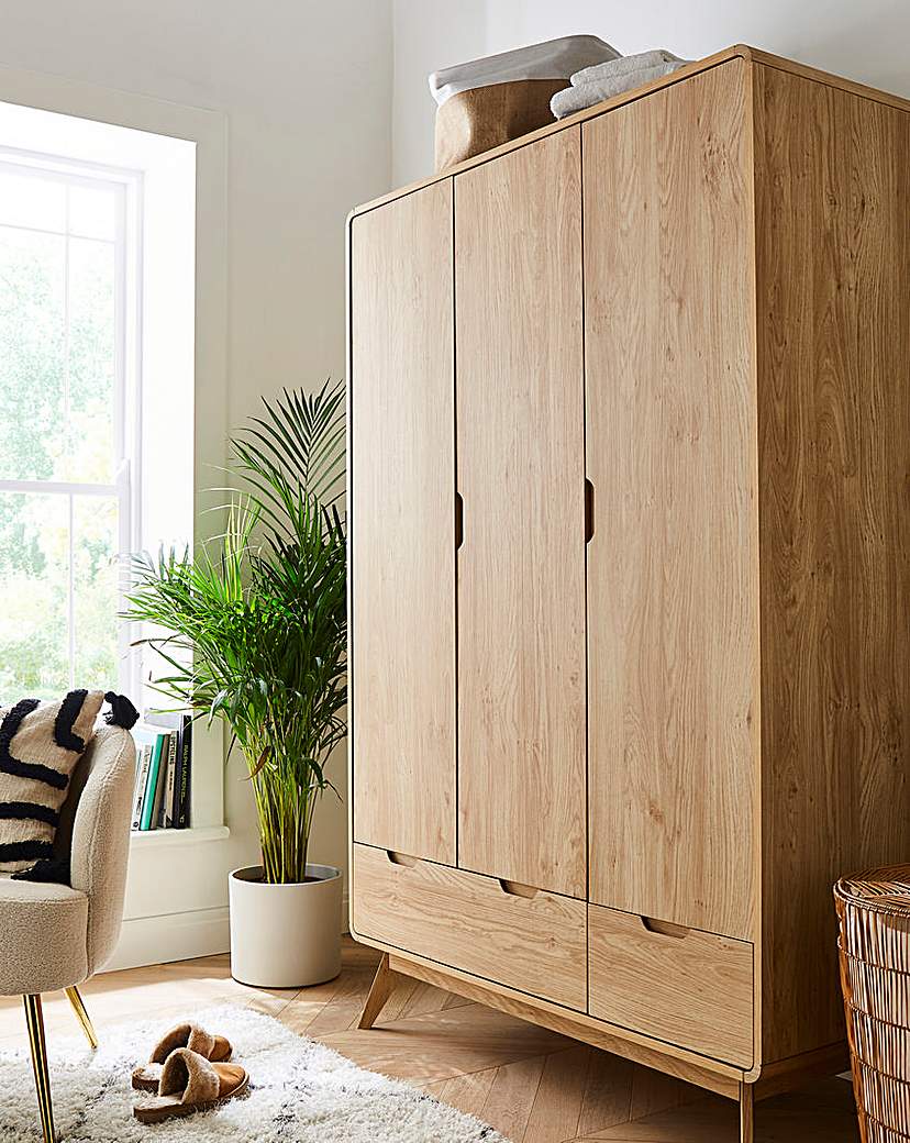 G&O Oslo 3 Door 2 Drawer Wardrobe