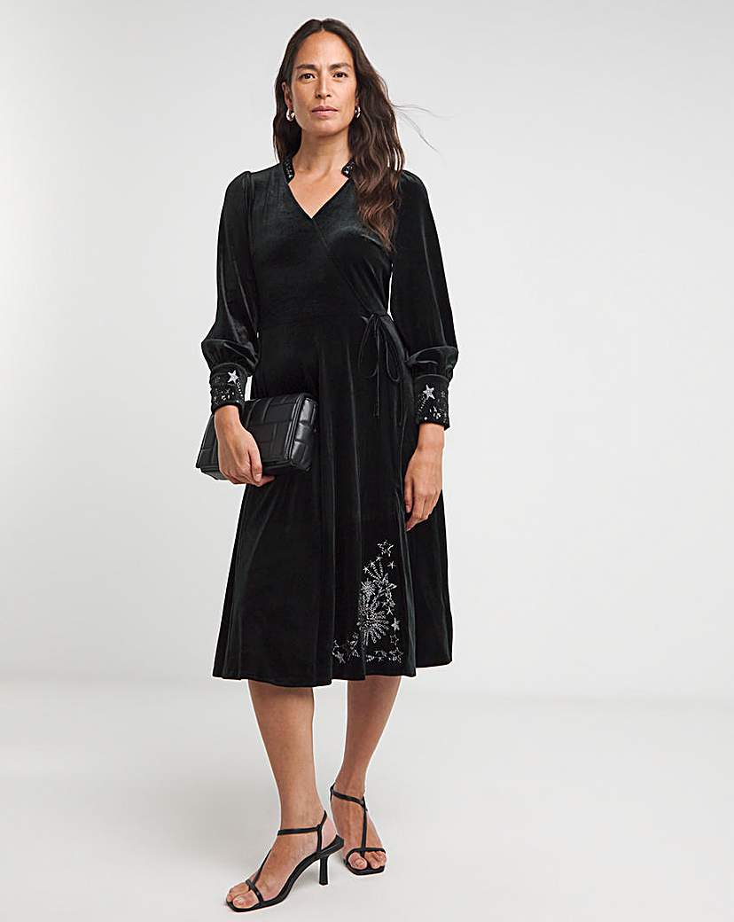 New In - Joe Browns Starlight Velvet Midi Dress