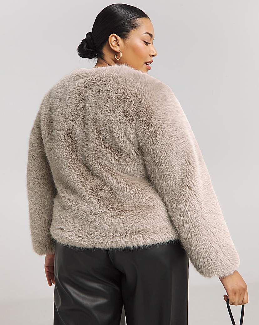 Joanna Hope Premium Faux Fur Jacket