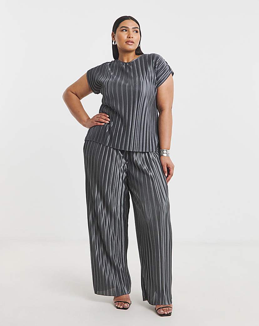 Joanna Hope Plisse Blouse