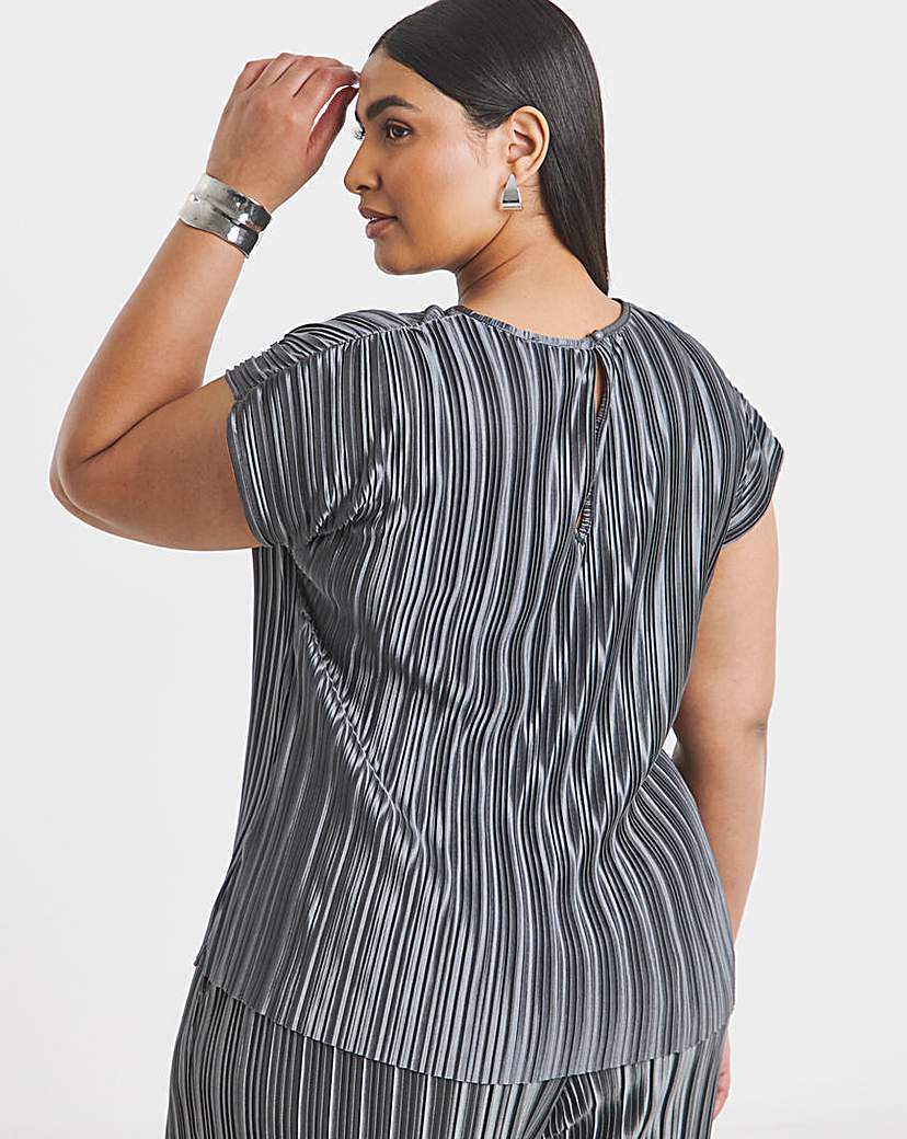 Joanna Hope Plisse Blouse