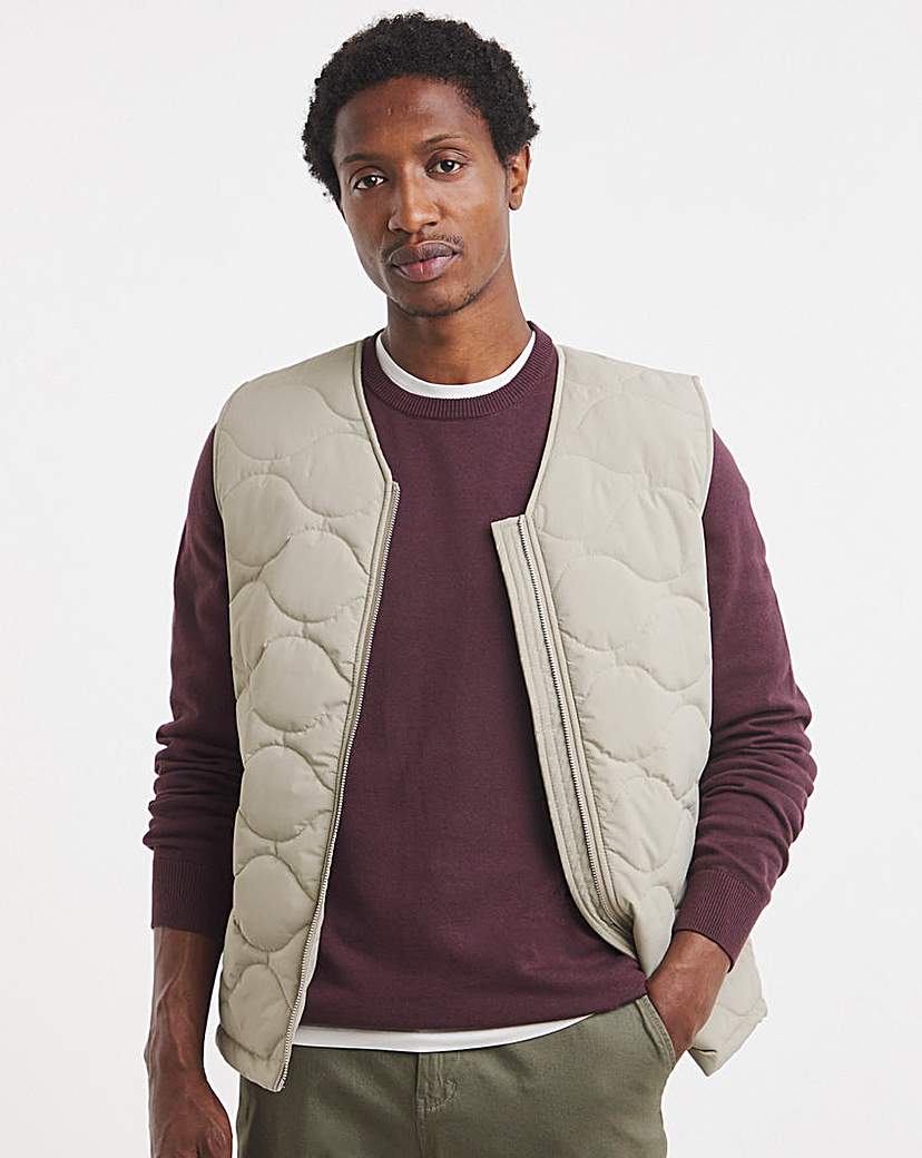 New In - Onion Quilt Zip Through Gilet