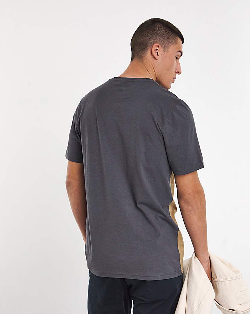 Voi Chevron T-Shirt Long Length